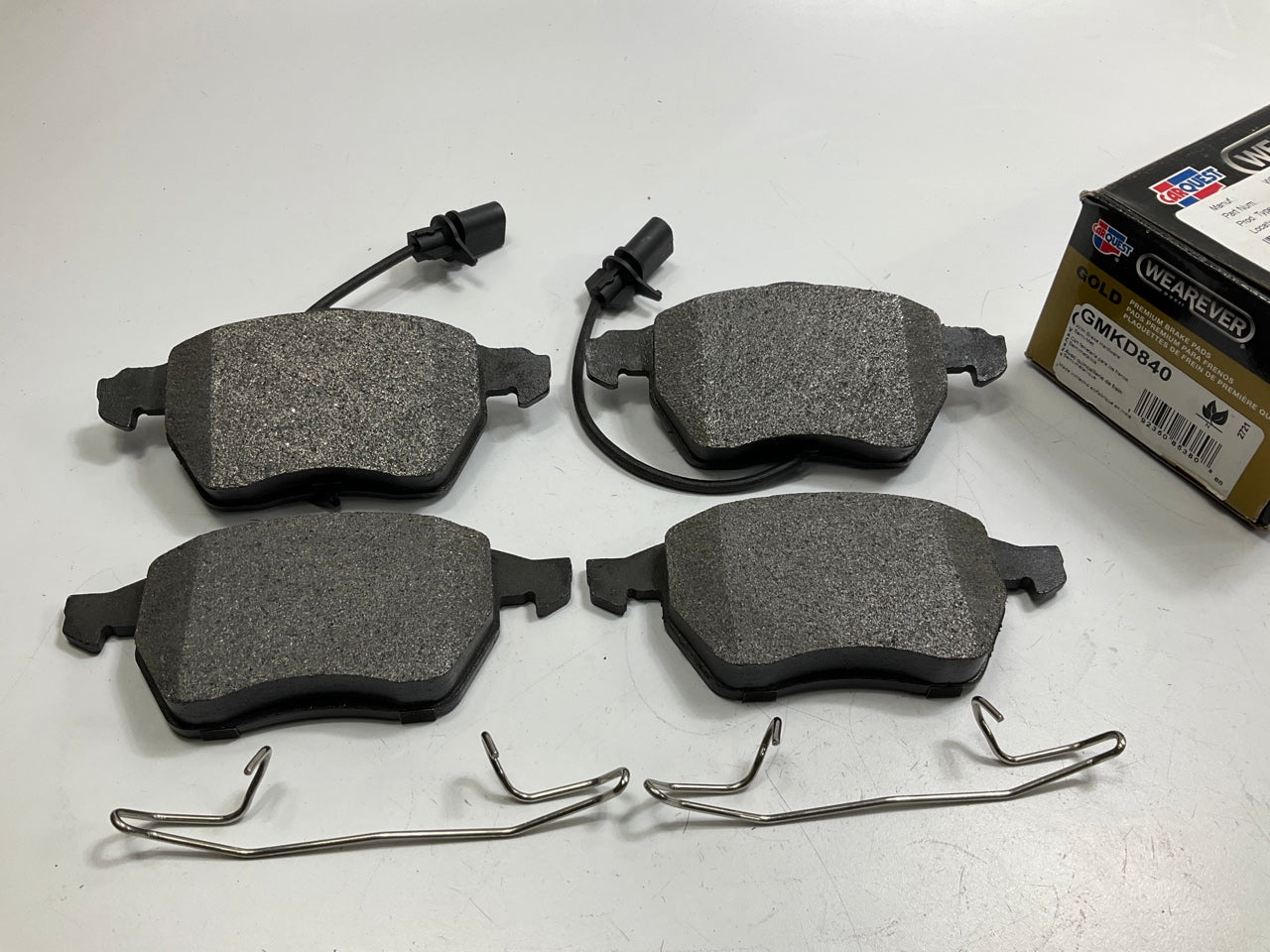 Wearever GMKD840 Front Semi-Metallic Disc Brake Pads