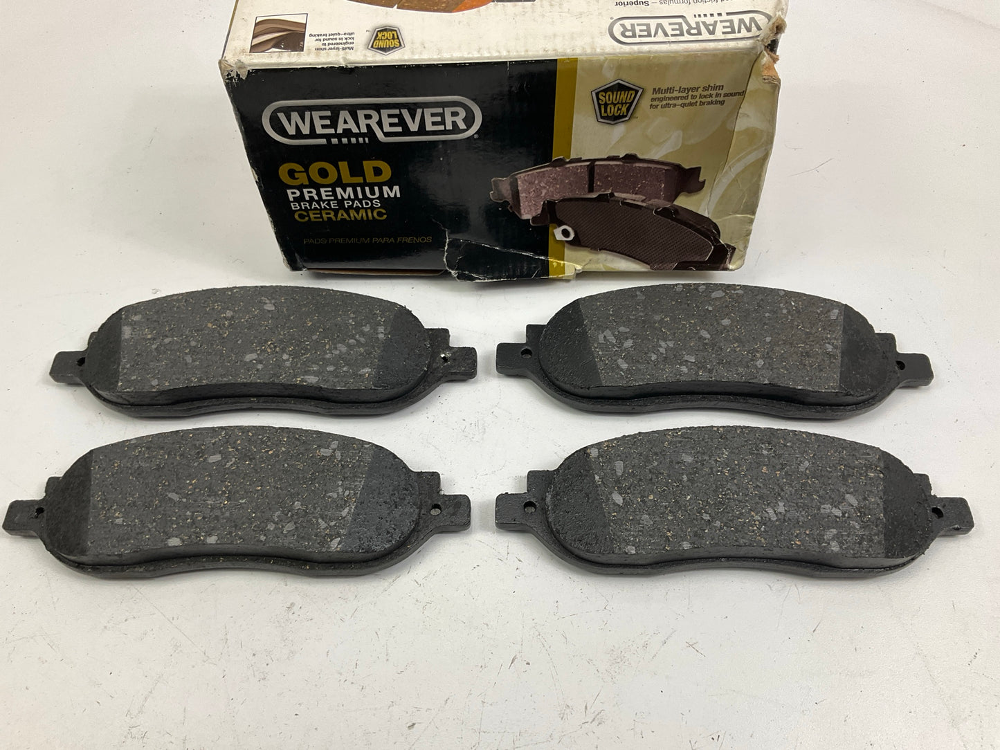 Wearever GNAD1068 Rear Disc Ceramic Brake Pads