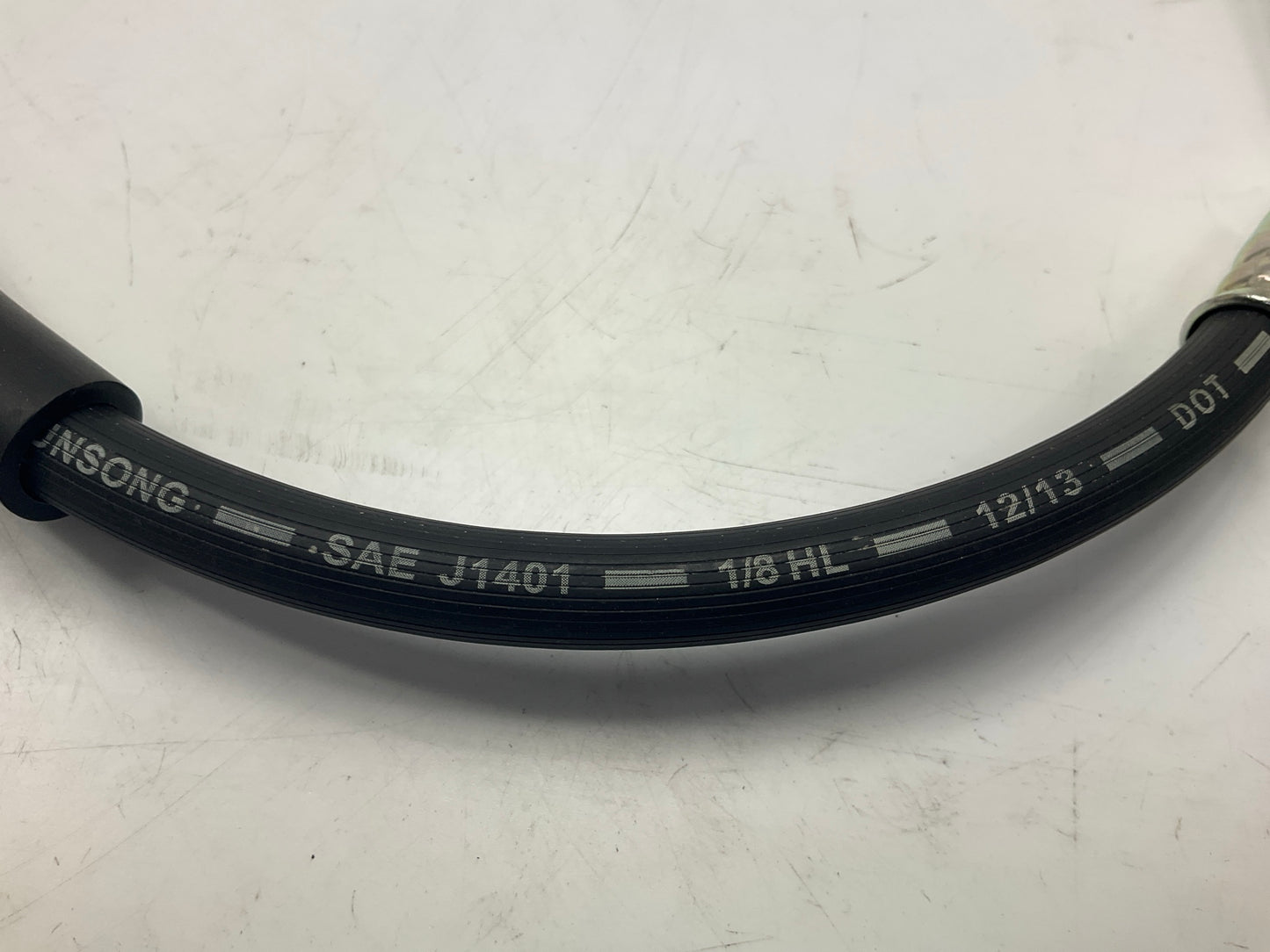 Wearever H381280 Front Left Brake Hose For 1999-2001 Ford F-250, 1999-2004 F-350