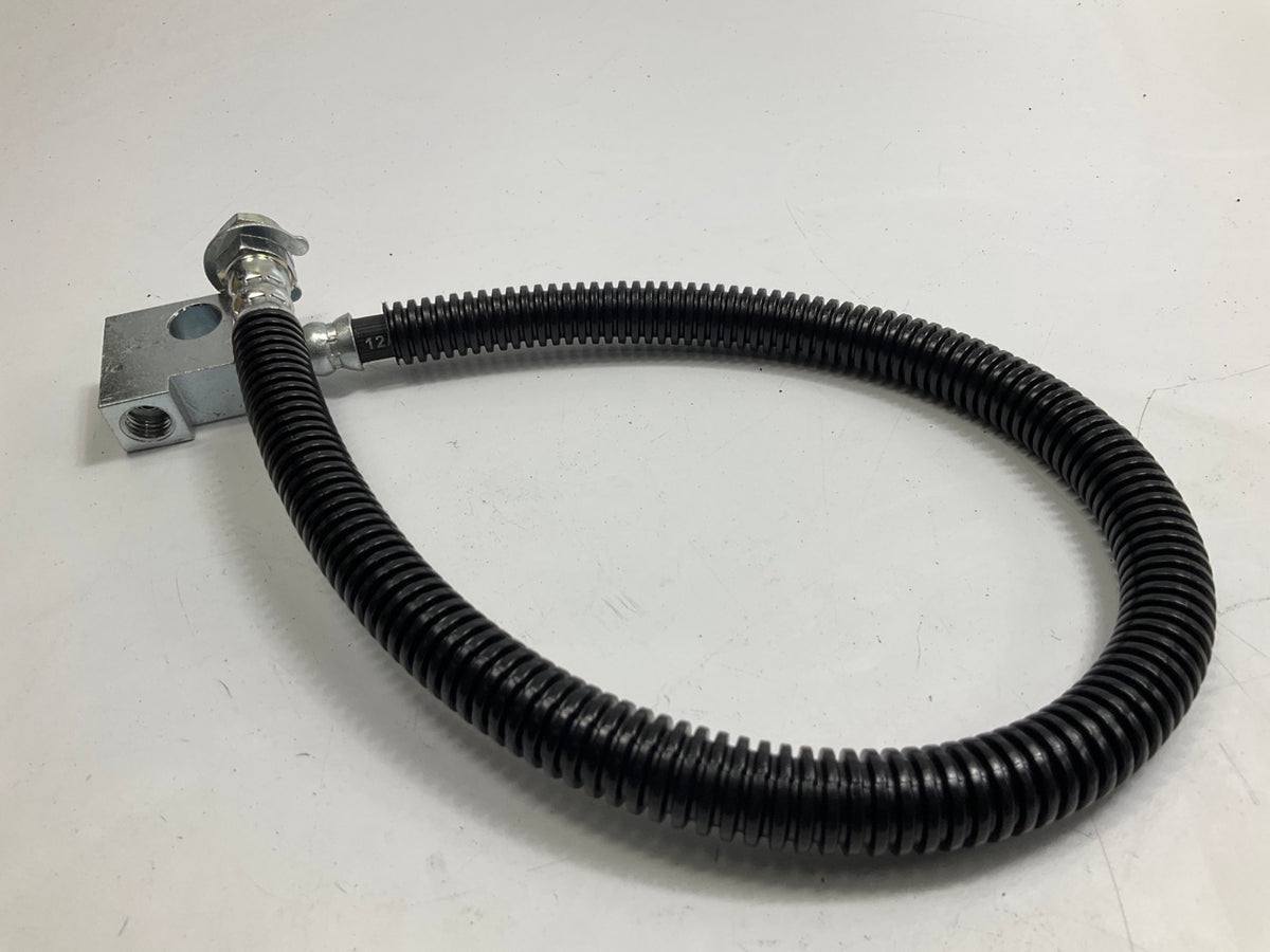 Wearever H620180 Rear Center Brake Hose For 2001-2002 Dodge Ram 2500, 3500