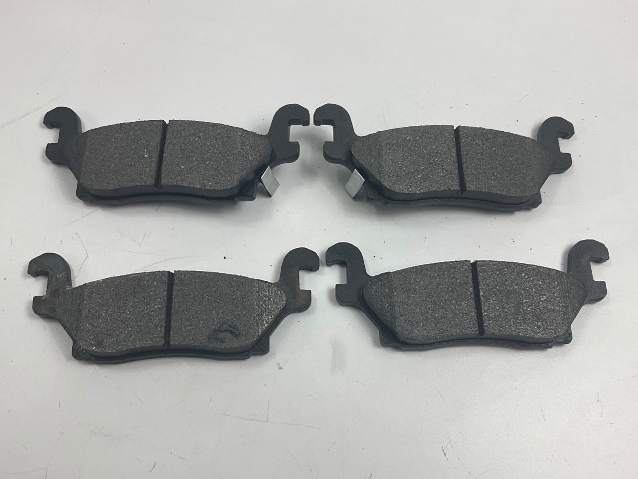 Wearever MKD1120 Rear Semi-Metallic Disc Brake Pads