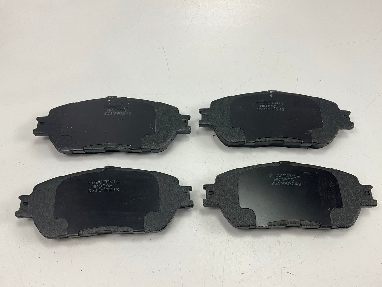 MISSING HARDWARE - Wearever MKD906 Front Brake Pads
