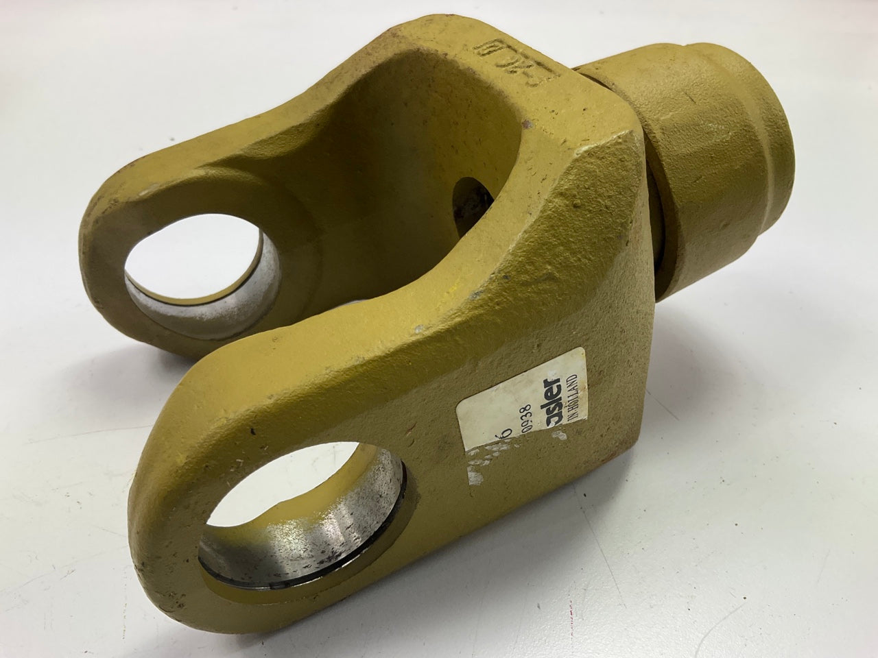 Weasler 101-6906 9 Series Tractor Safety Slide Lock Yoke, 1-3/8'' X 6 Spline