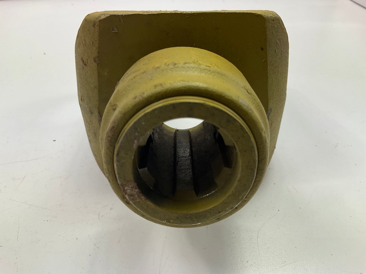Weasler 101-6906 9 Series Tractor Safety Slide Lock Yoke, 1-3/8'' X 6 Spline