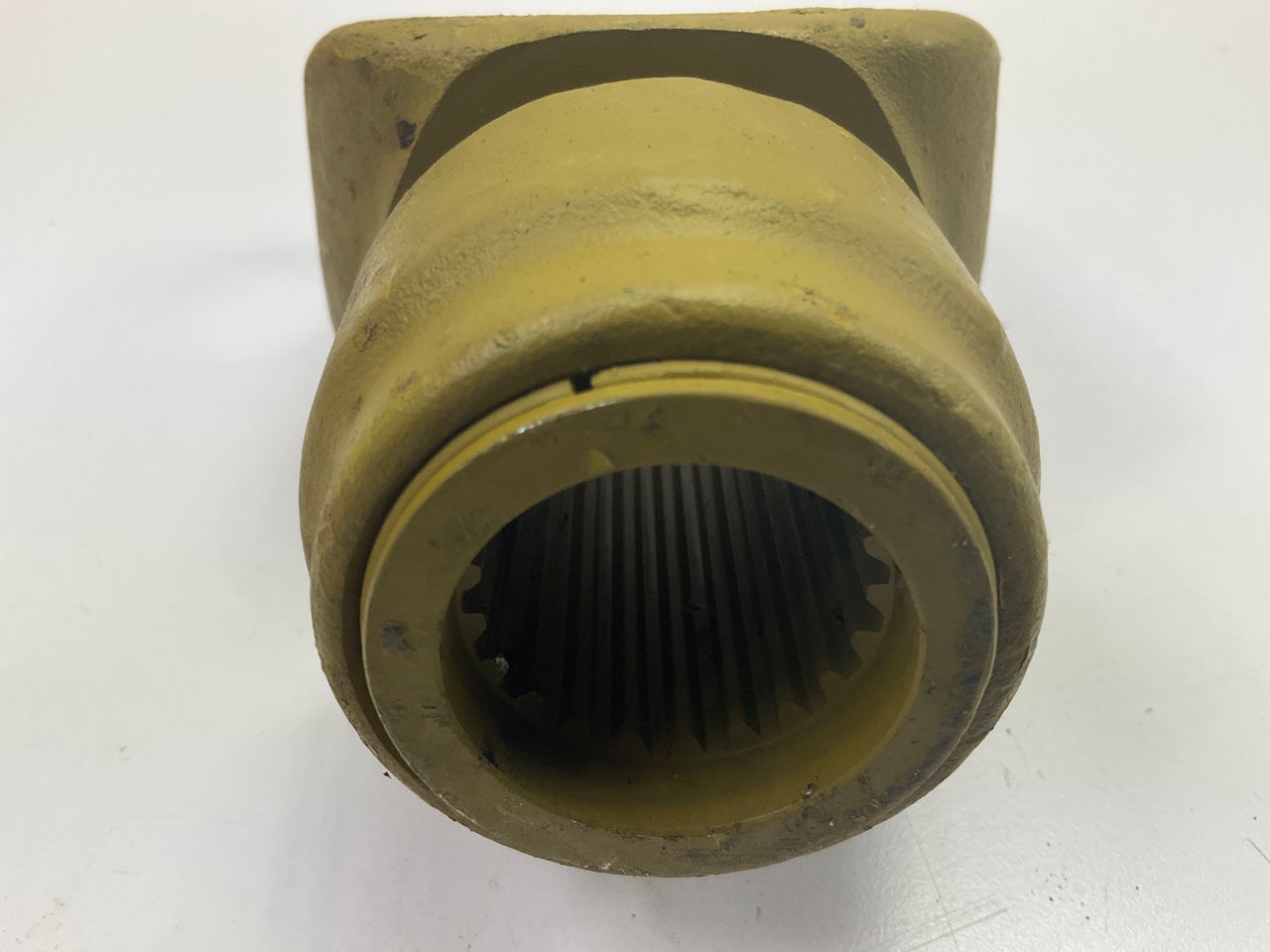 Weasler 101-7621 1-3/8'' 21 Spline Tractor Safety Slide Lock Yoke 2400 Series