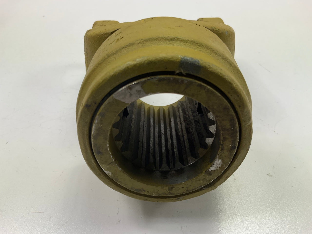 Weasler 101-8620 1-3/4'' 20 Spline Tractor Safety Slide Lock Yoke - 6 & 220/720