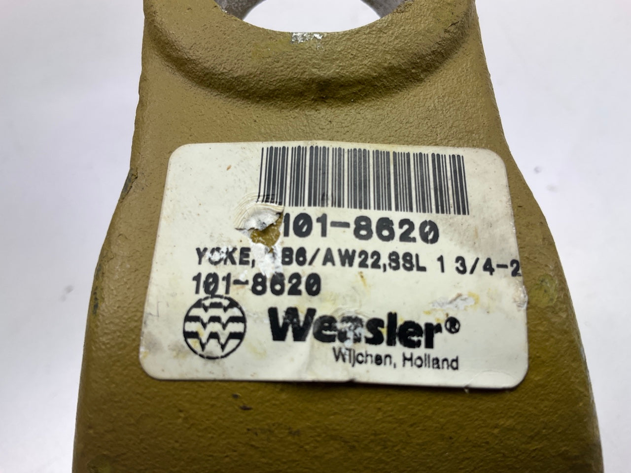 Weasler 101-8620 1-3/4'' 20 Spline Tractor Safety Slide Lock Yoke - 6 & 220/720