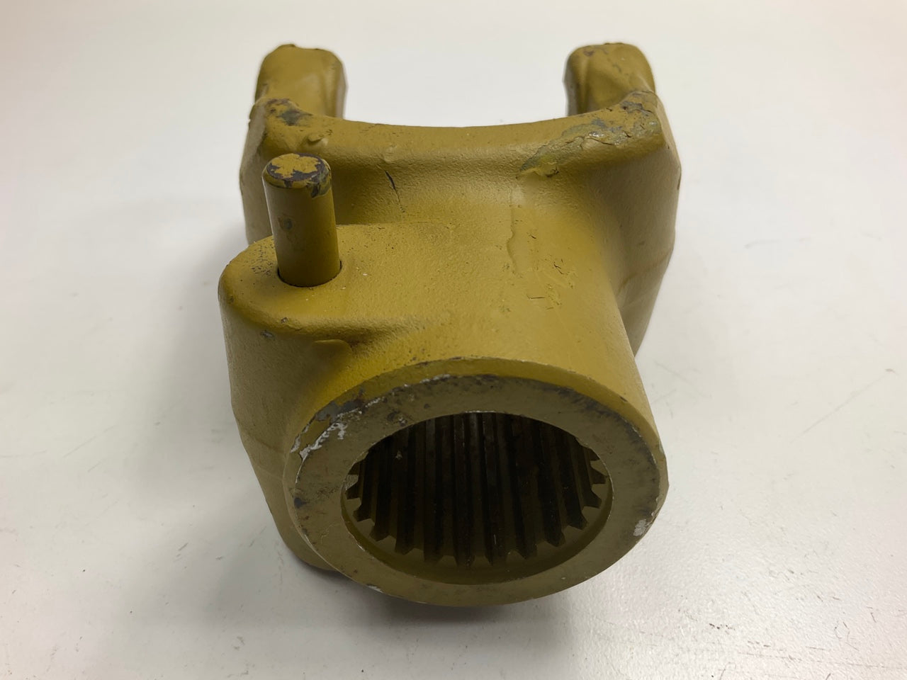 Weasler 102-8421 1-3/8'' 21 Spline Tractor Quick Disconnect Yoke 2300/210 Series