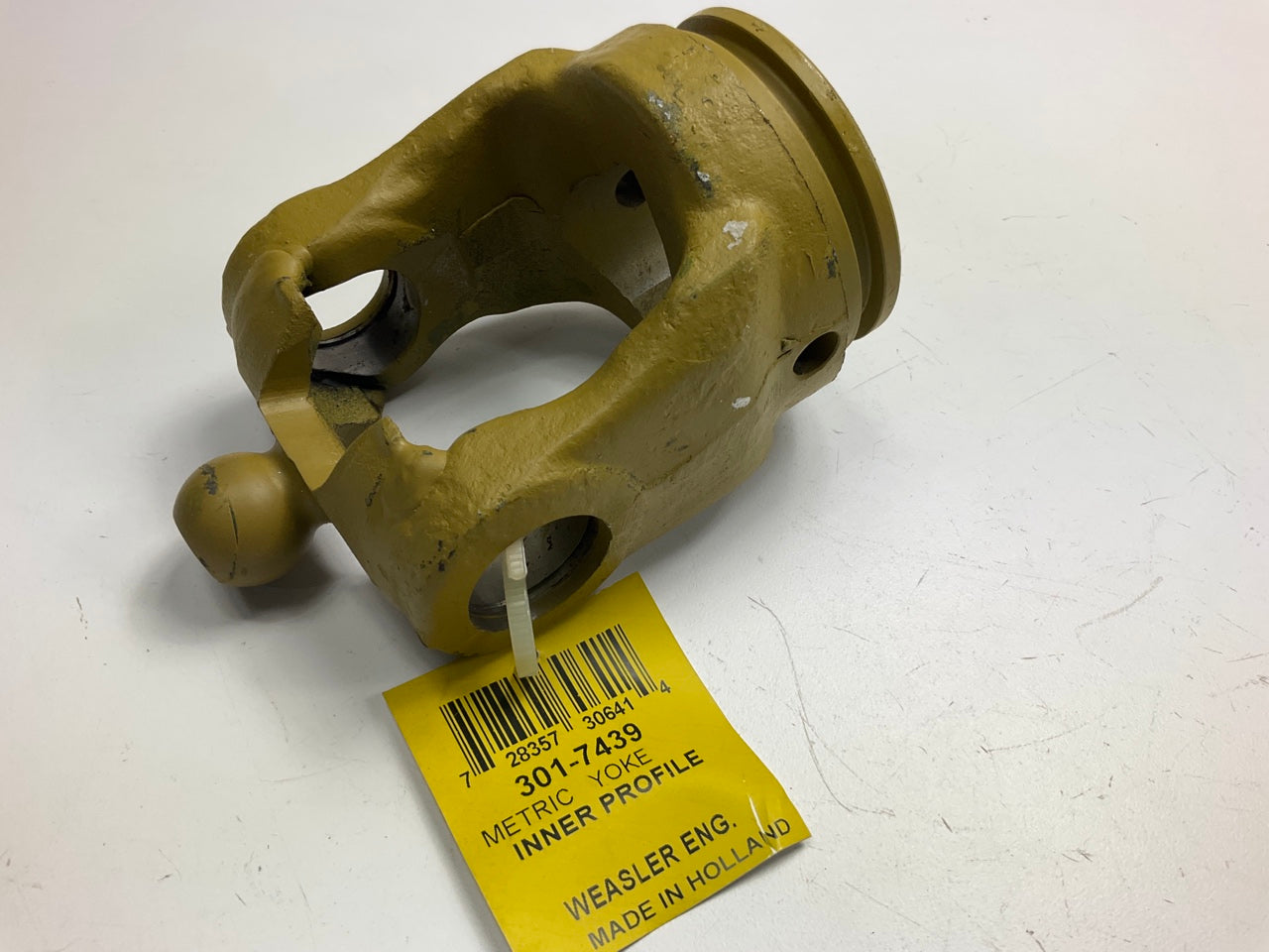 Weasler 301-7439 1-9/16'' Lemon Shaped Inner Profile Yoke Walterscheid I Series