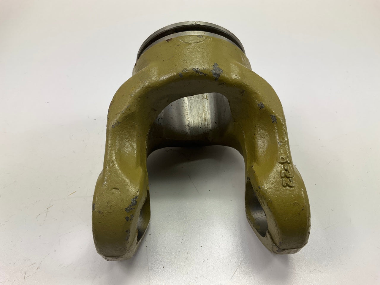 Weasler 700-6654 2-1/8'' (54.2 MM) Tri-lobe Shaped Outer Profile Yoke 6 Series