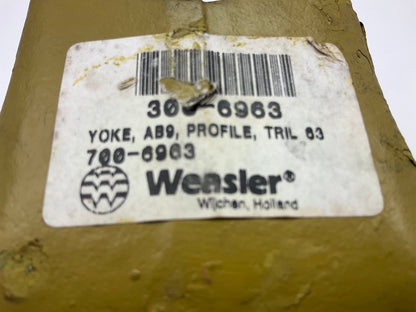 Weasler 700-6963 AB9 Series Roll Pin Yoke Outer Tube Yoke 100 Series, Size 9