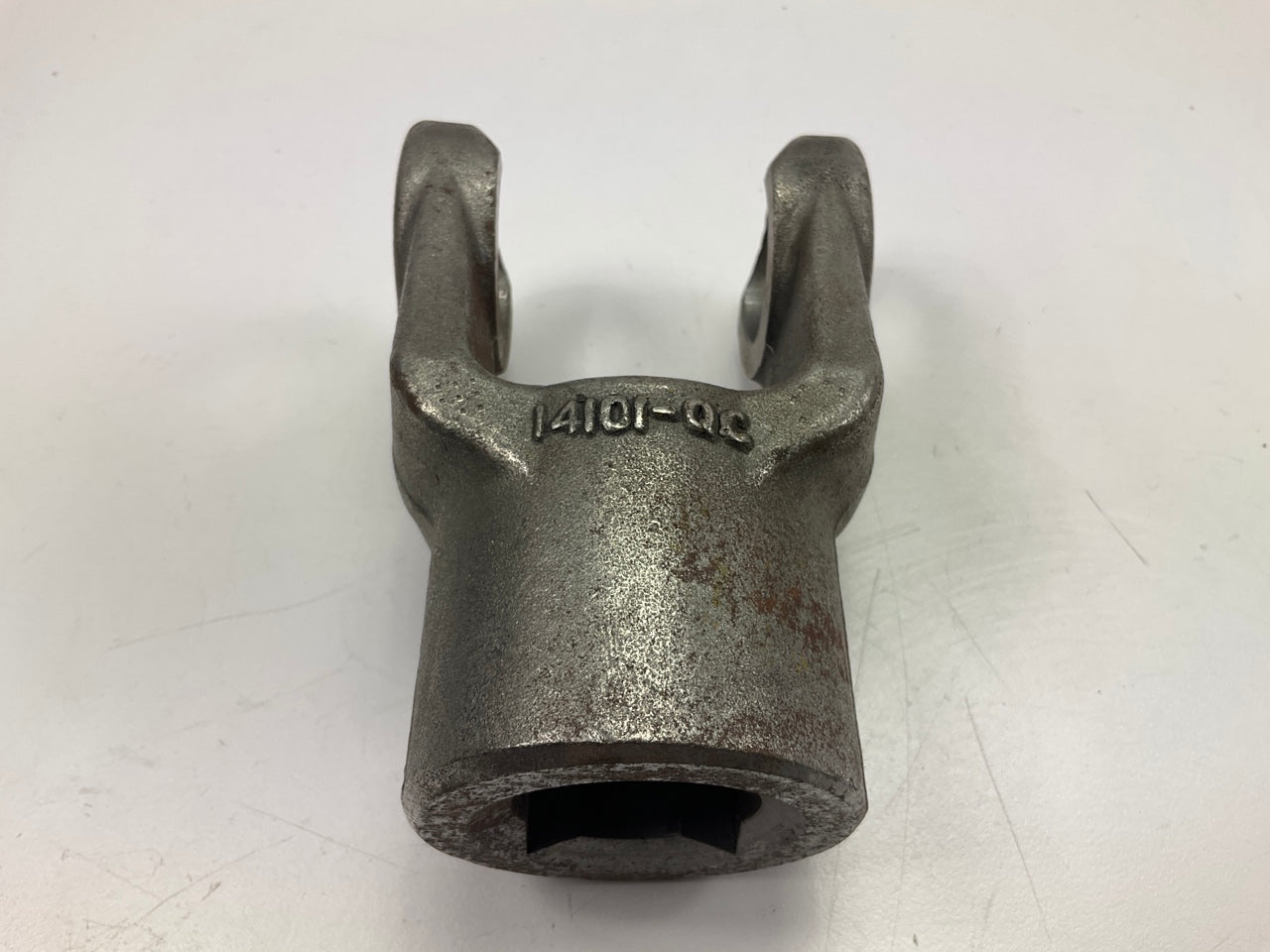 Weasler 804-1418  14-series PTO Yoke W/ 1-1/8 Square Bore & Setscrew Connection