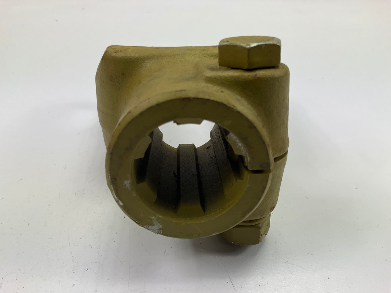 Weasler Eng 807-8406 4 Series Implement Clamp Yoke, 1-3/8'' X 6 Spline