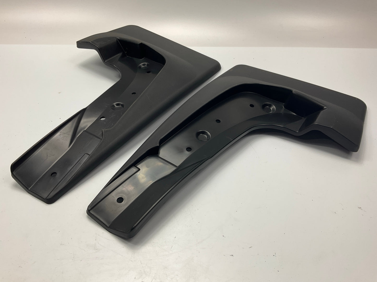 DIRECT FIT 110047 Front Splash Guards / Mud Flaps, No-Drill, 2007-12 GMC Acadia