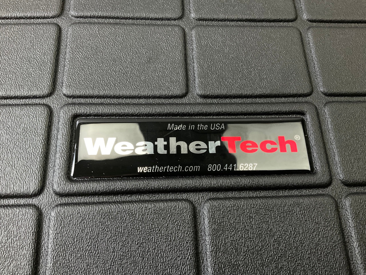 DIRECT FIT - 40656 Cargo Trunk Liner Mat For 2014-2020 Jeep Cherokee - BLACK