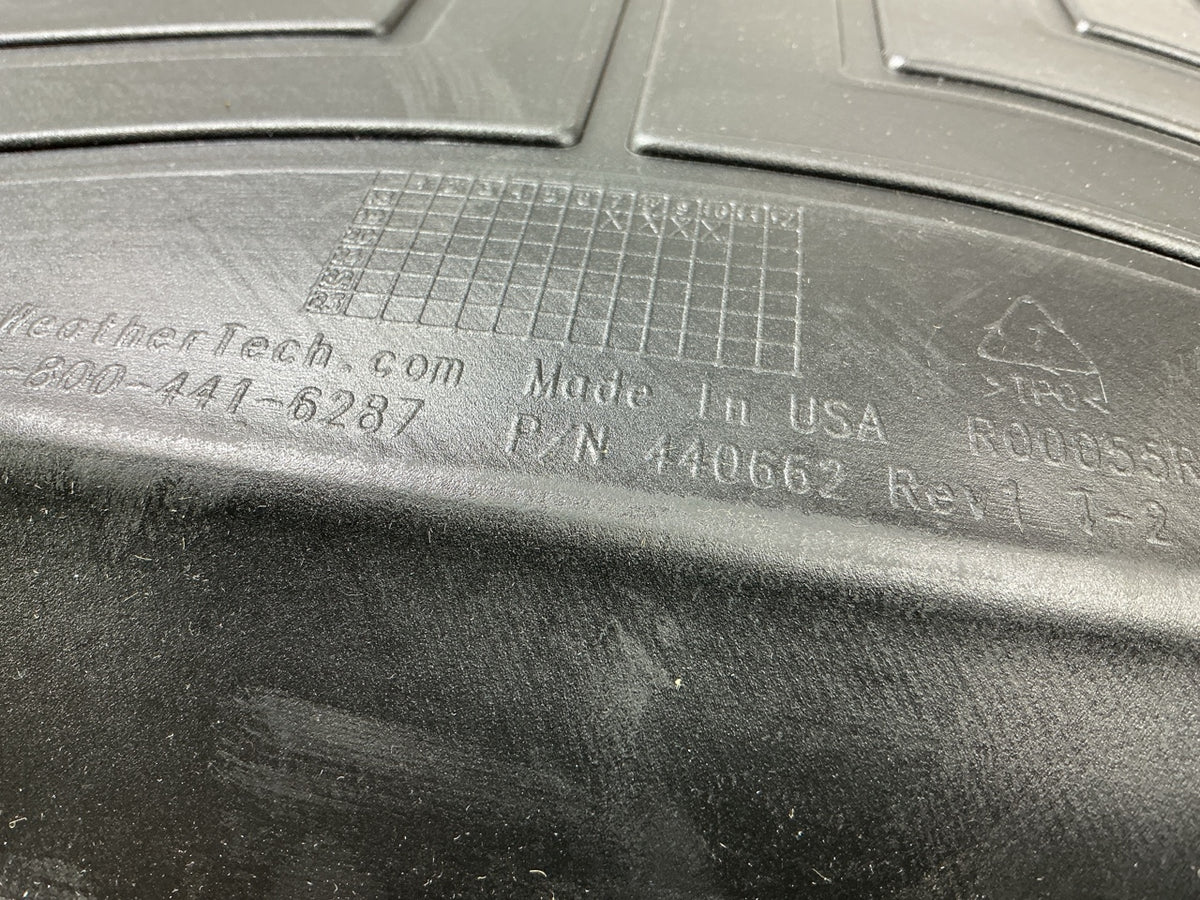 DIRECT FIT - 440662 Rear 2nd Row Rubber Floor Liner Protector Mat