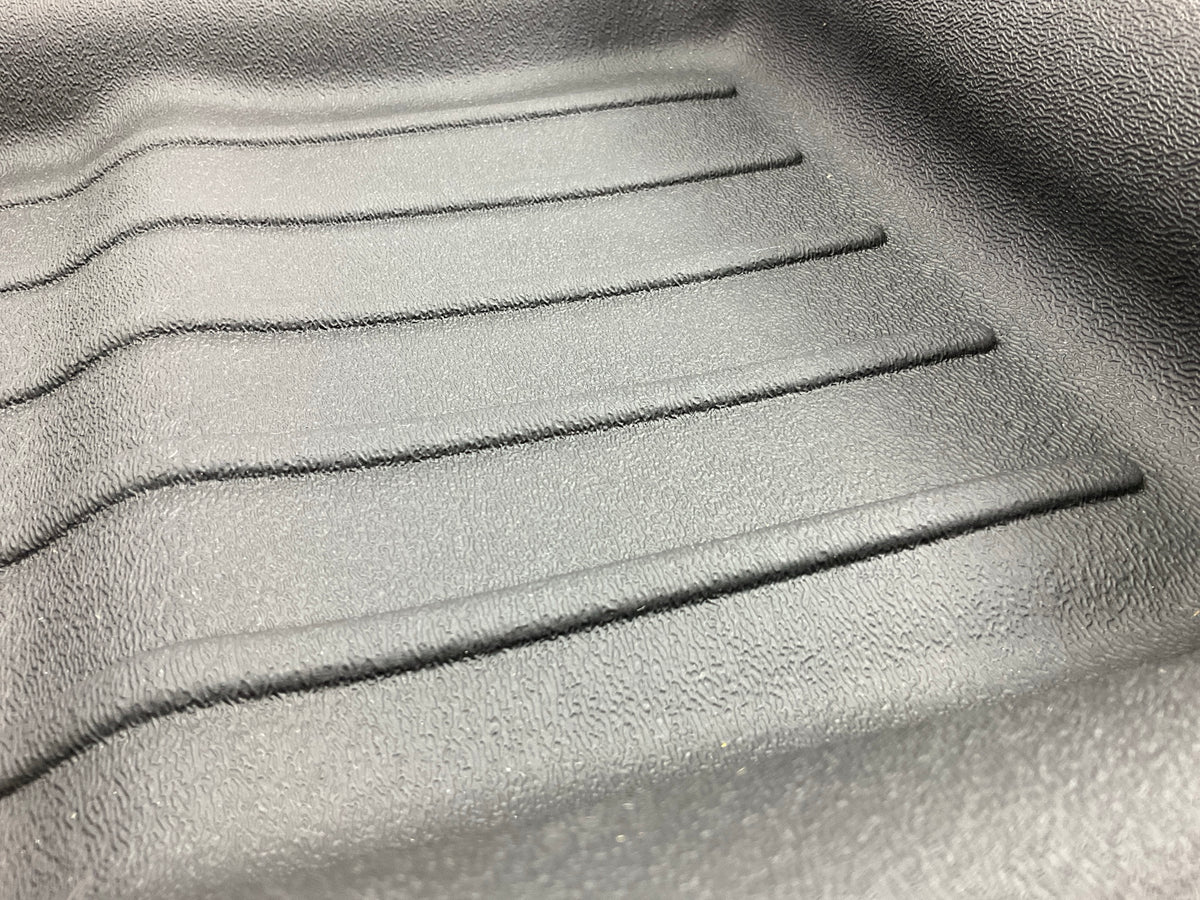DIRECT FIT - 440667 Rear Rubber 2nd Row Center Aisle Floor Liner Protector Mat