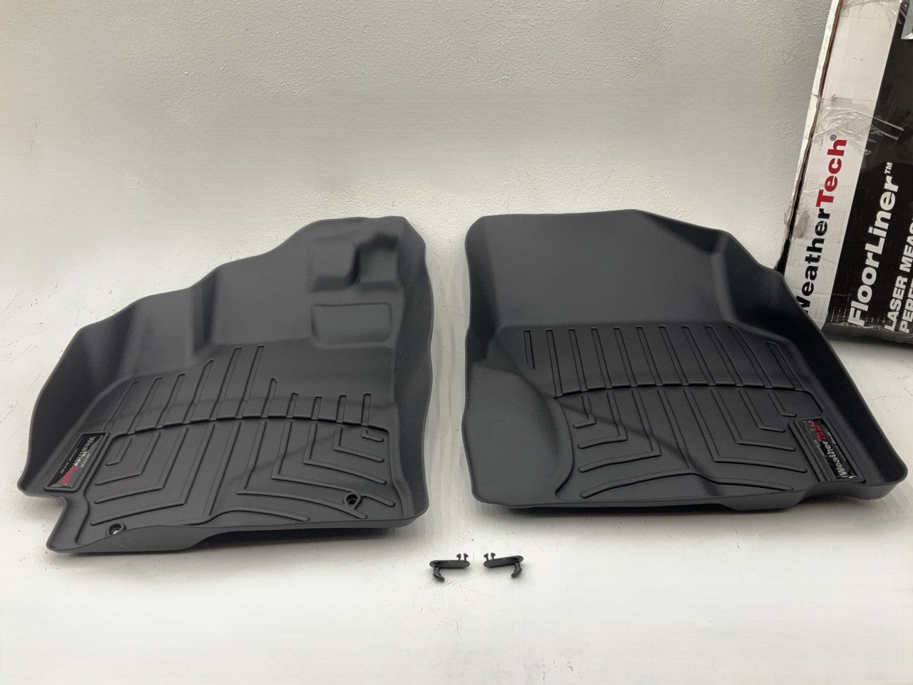 DIRECT FIT 441871 Rubber Front Floor Liner Mats - 2009-2013 Toyota Matrix