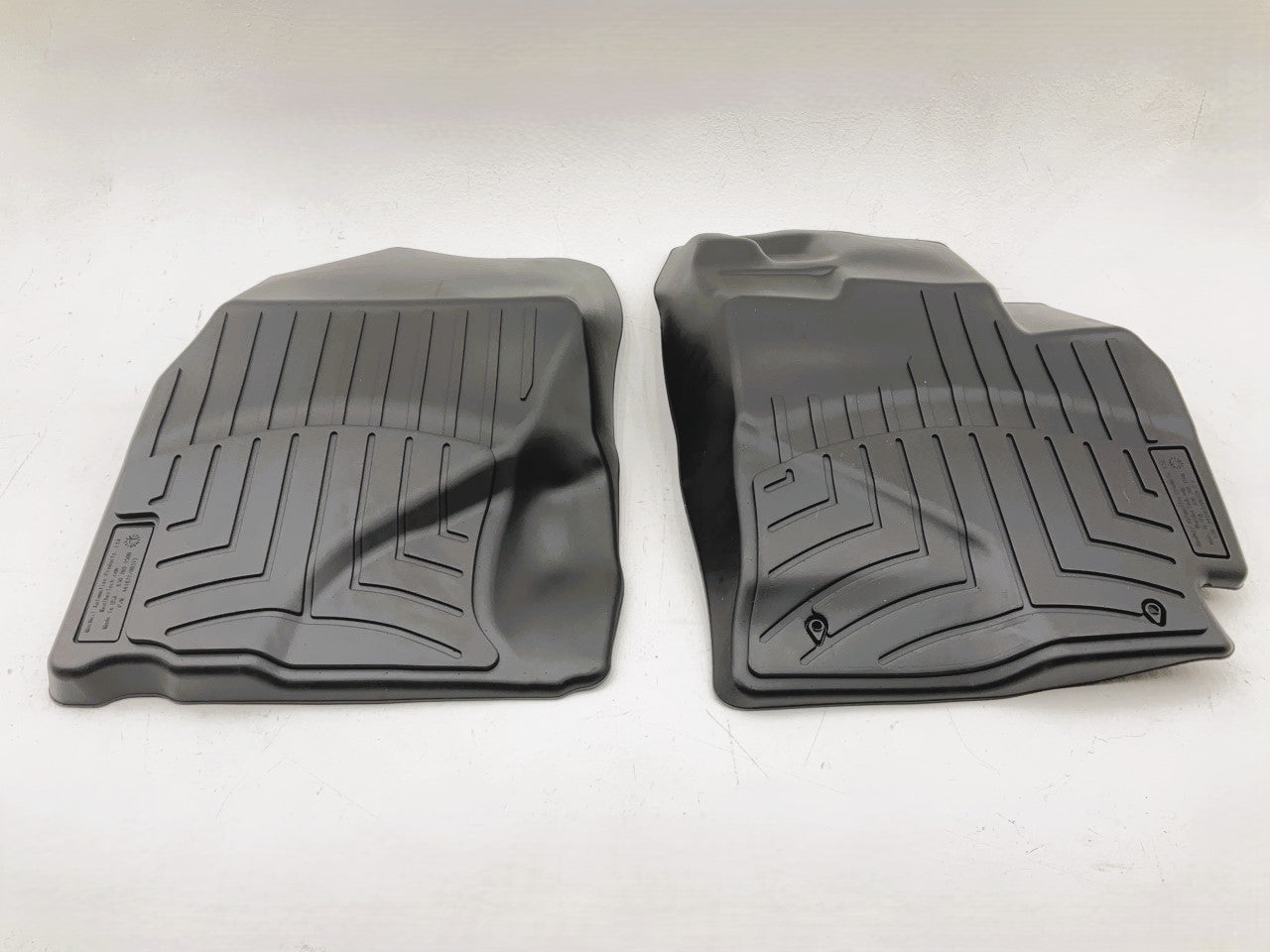 DIRECT FIT 441871 Rubber Front Floor Liner Mats - 2009-2013 Toyota Matrix