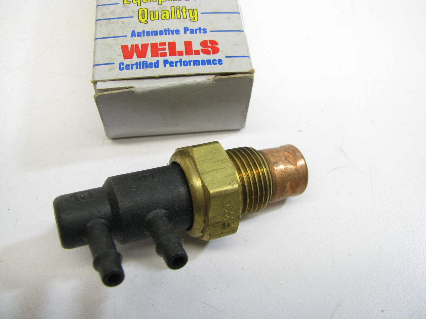 Wells E928 Ported Vacuum Switch - 736989 7P1098 PVS5 212620 D7BZ9D473A EC901