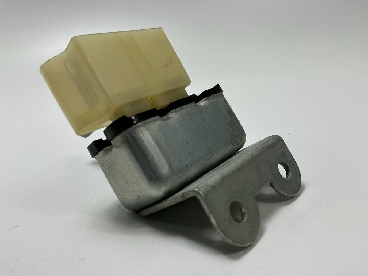 Wells HR634 Horn Relay