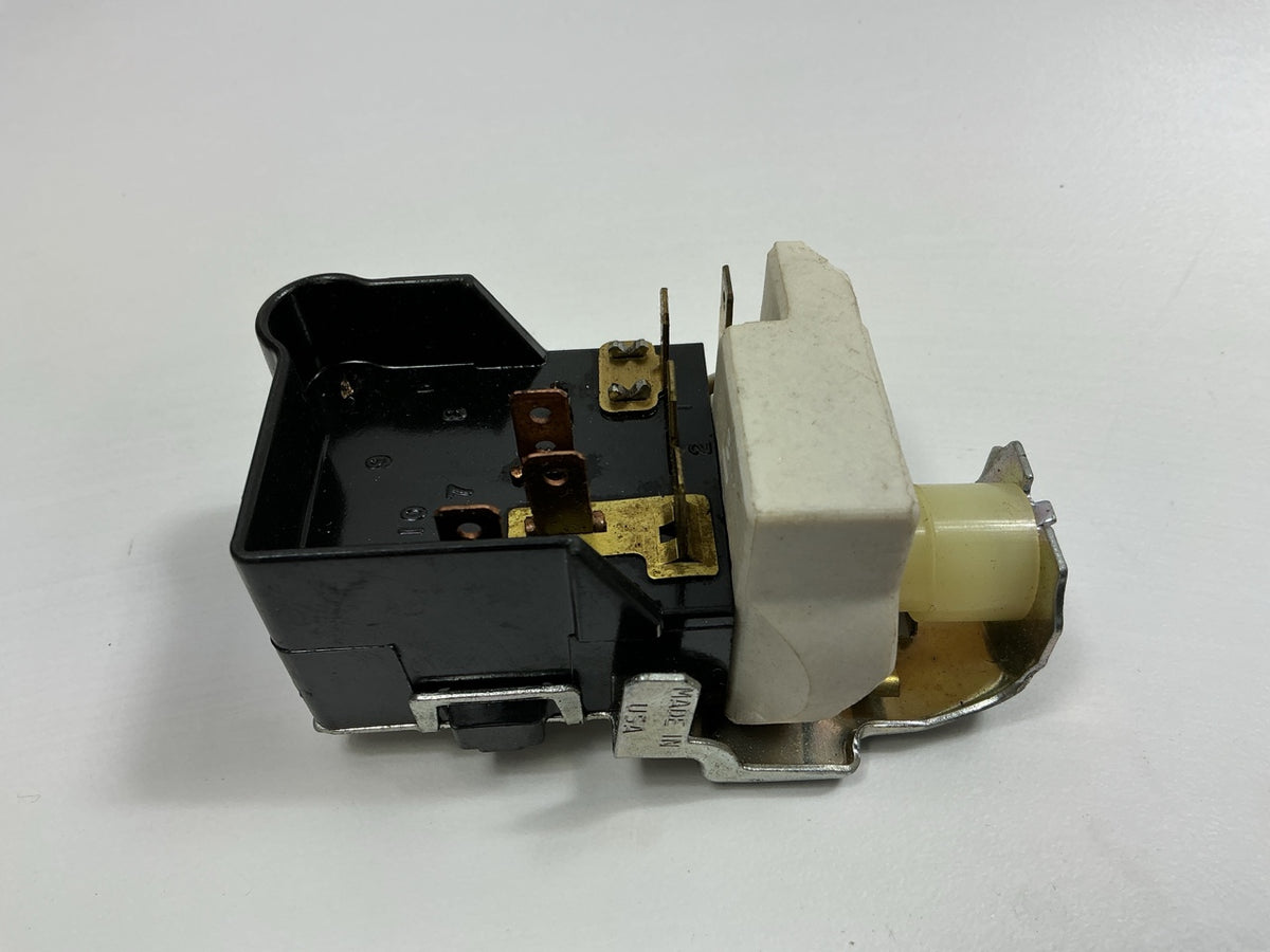 Wells SW144 Headlight Switch
