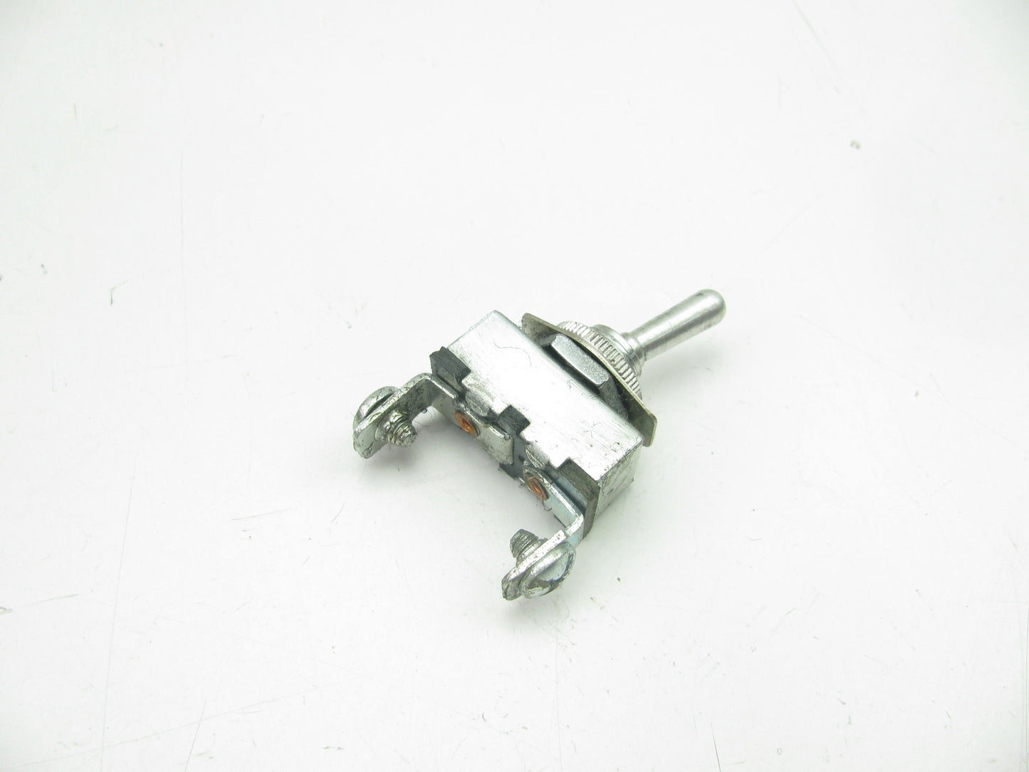 Wells SW46 UNIVERSAL 35AMP Toggle Switch - 2 Terminal