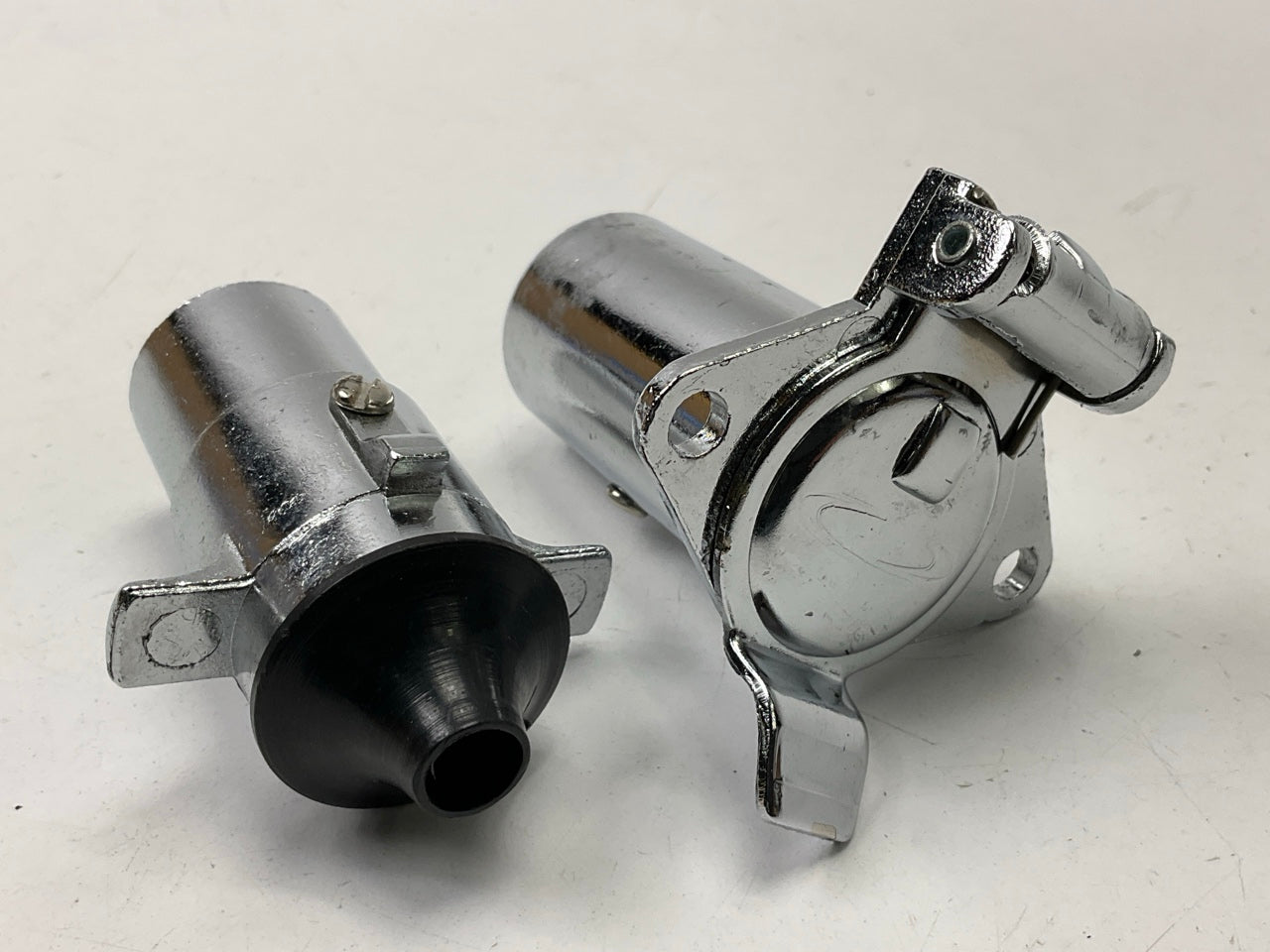 Wells TC11 Chrome Trailer Connector, 1-4 Pole, Male & Female