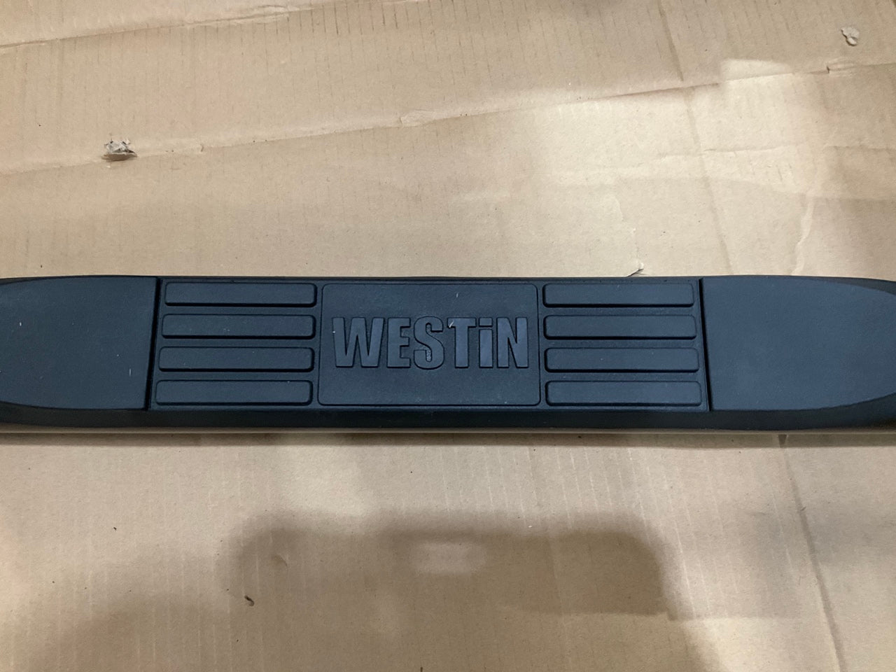 Westin 23-3825 3'' Side Step Nerf Bars - 2014-2018 Silverado Sierra 1500 CREW CAB