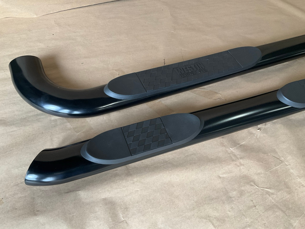 Westin 24-54155 Platinum 4'' Oval Wheel To Wheel Step Bars, Crew Cab 5.5' Bed