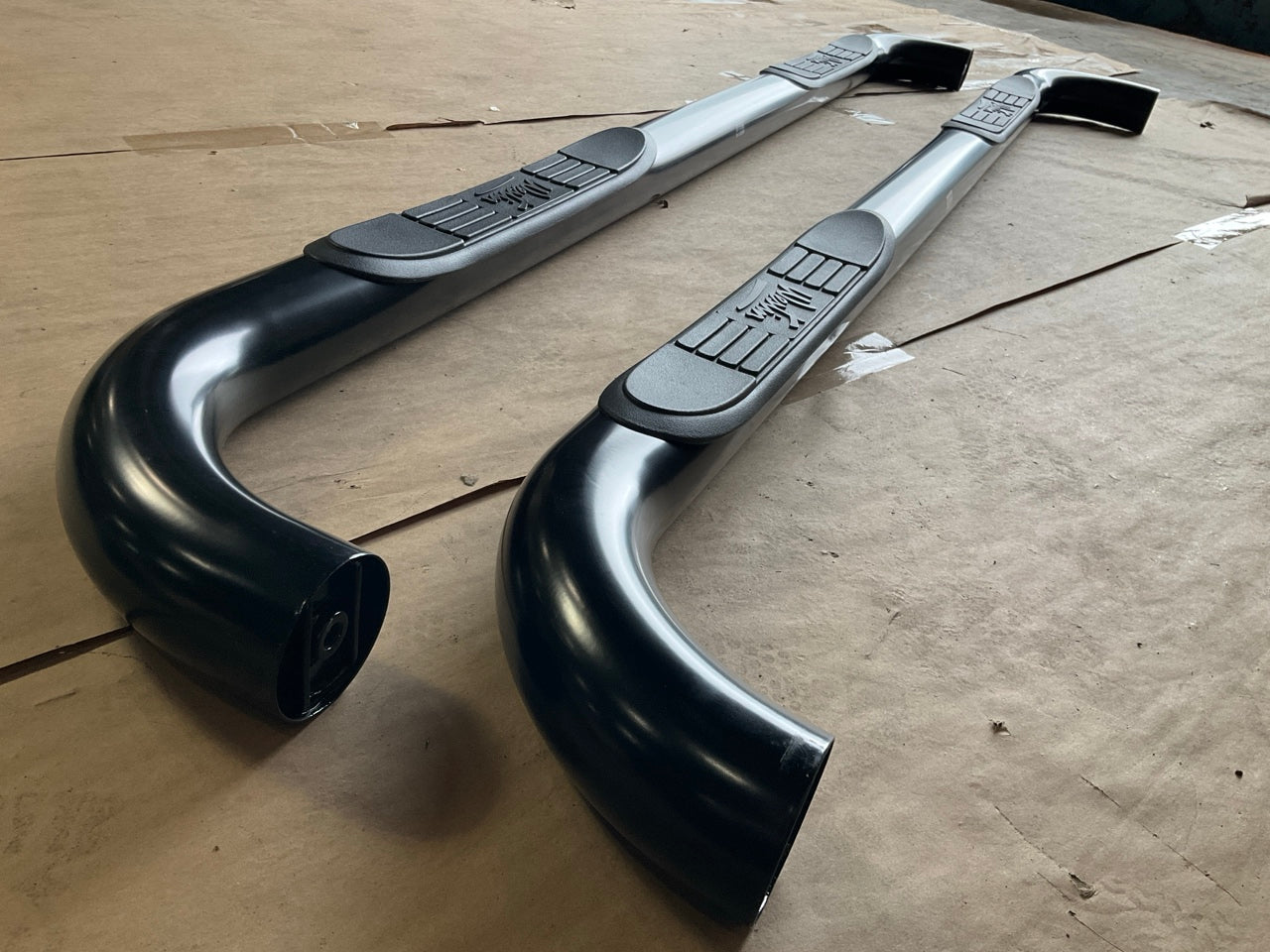 Westin 25-1255 Signature 3'' Round Cab Length Dual Step Nerf Bars, Black