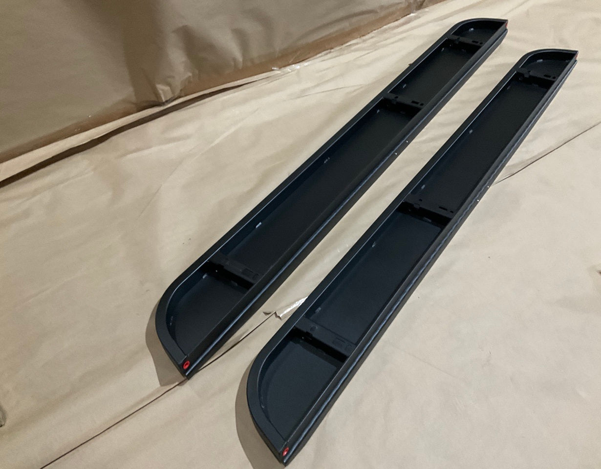 Westin 57-51315 HDX Runniing Boards W/ Mount Kit 08-15 Ford F-250/350 Super Cab