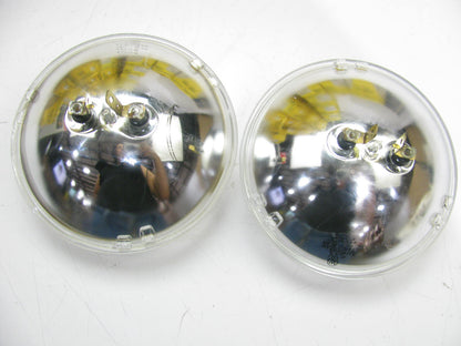 (x2) Vintage Westinghouse 4001 High Beam Light Bulbs For 4 Light Bulb System