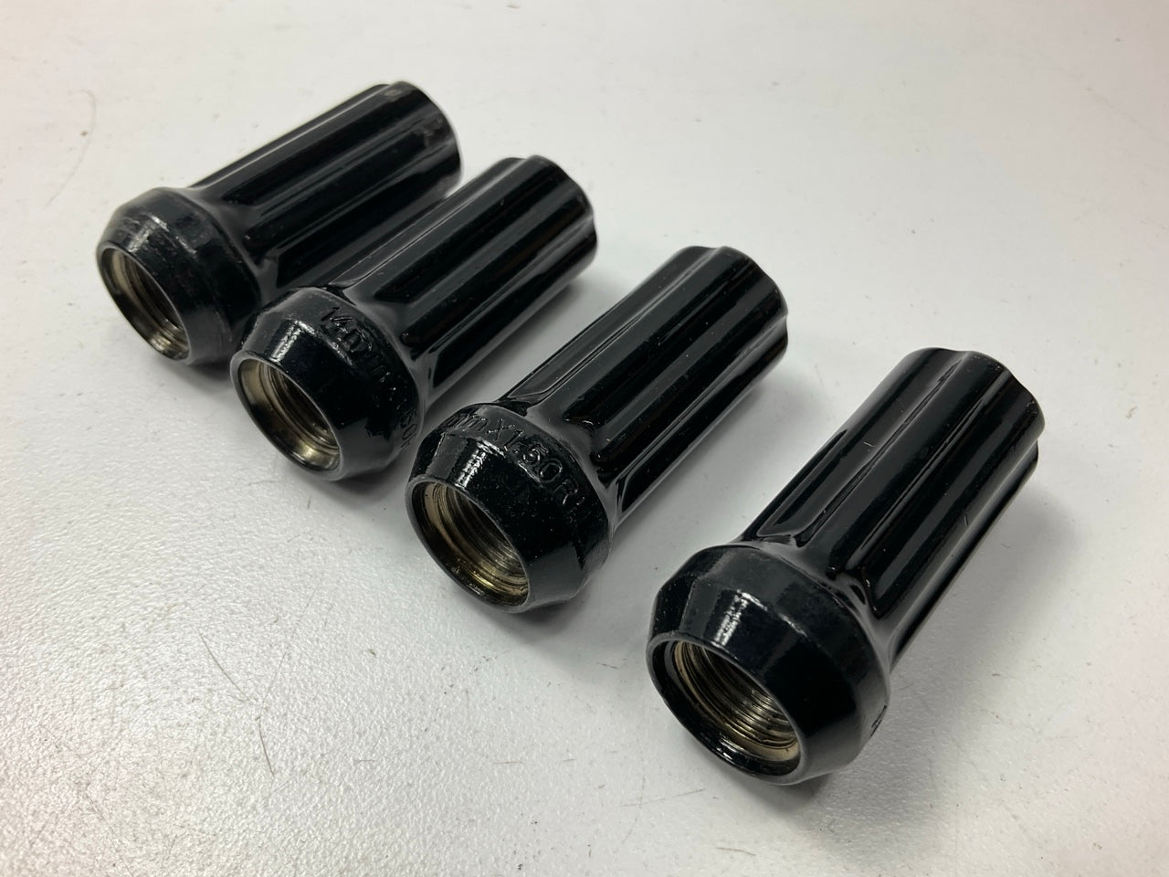 (20) White Knight 538094 Black Spline Drive Conical Seat Lug Nuts 14mm - 1.50