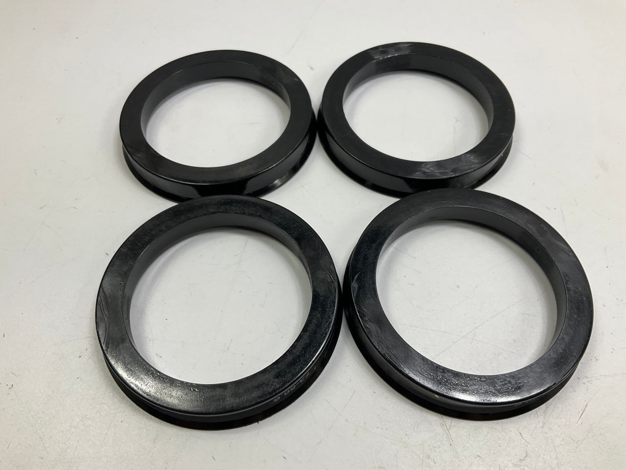 (4) White Knight C73-5660 Hub Centric Rings For Wheels 73.0mm OD, 56.60mm ID