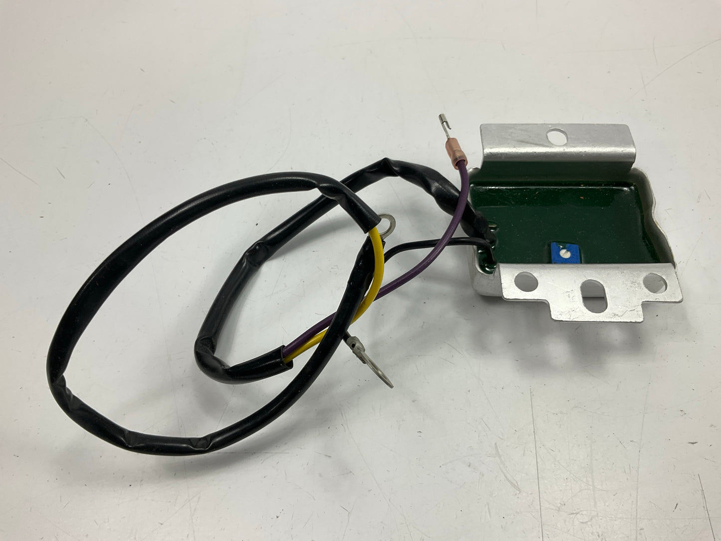 Wilson 62-06-1685 USA Voltage Regulator - Replaces OMC 383440, Prestolite 8-404