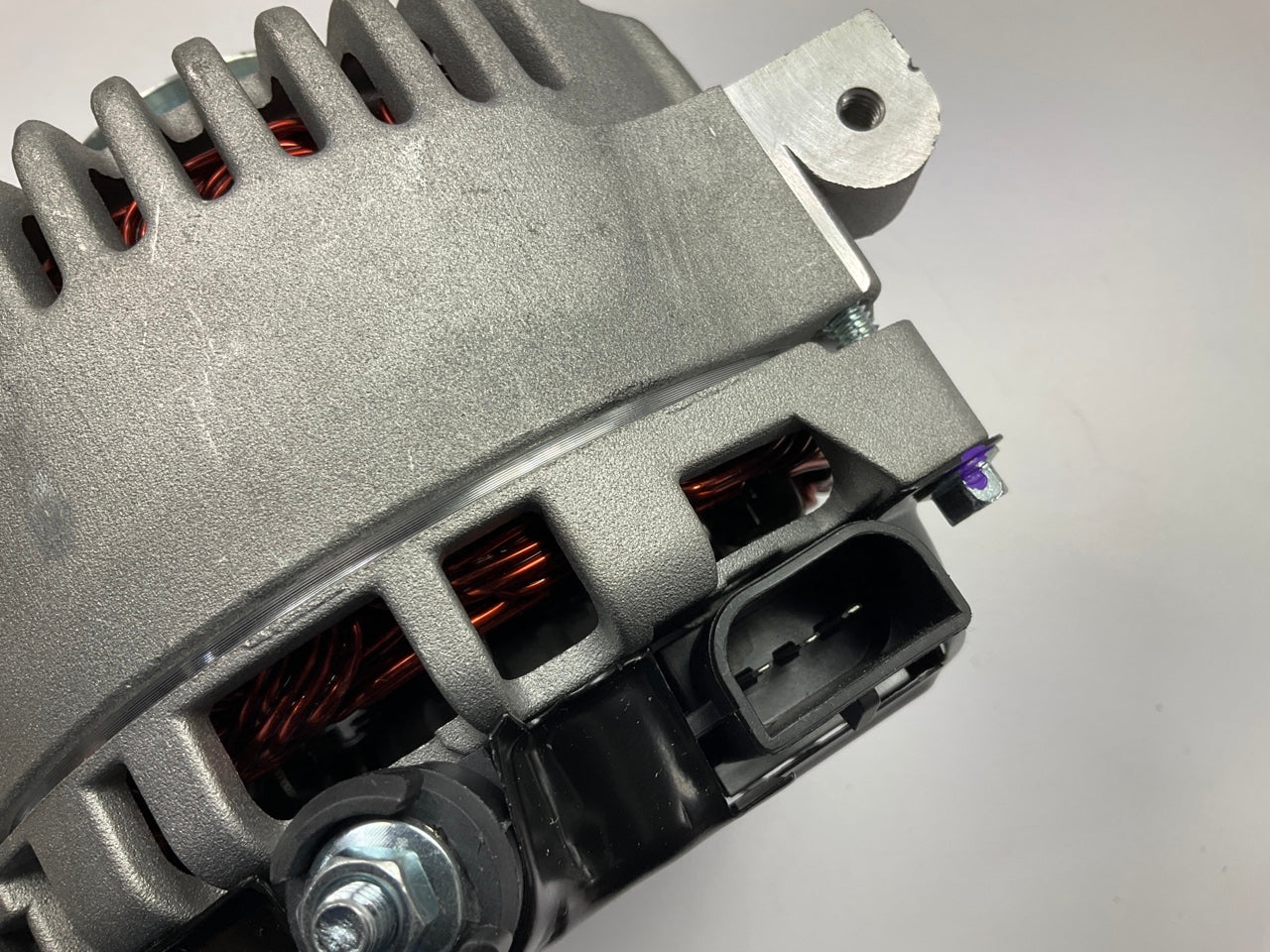 NEW Wilson N7773 130 Amps Alternator