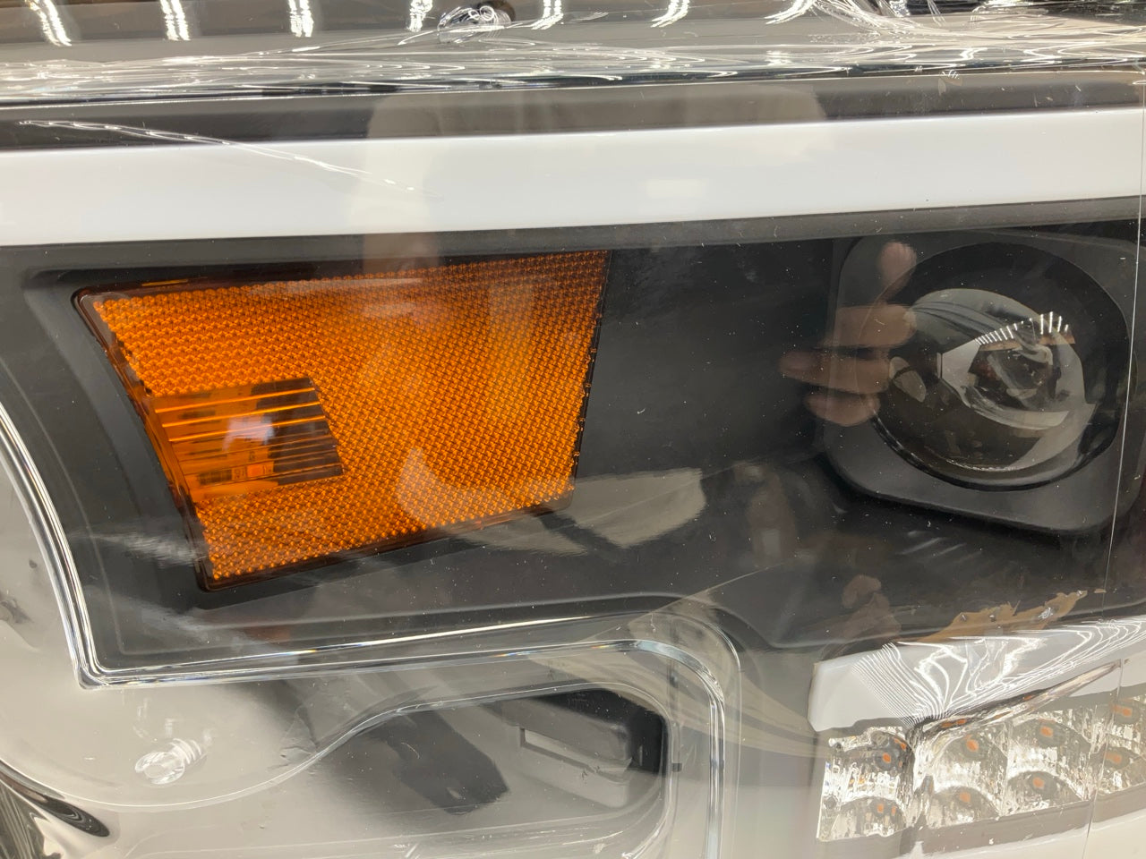 Winjet WJ10-0427-04 DRL Projector Headlight Headlamps (Black) 2015-17 Ford F-150