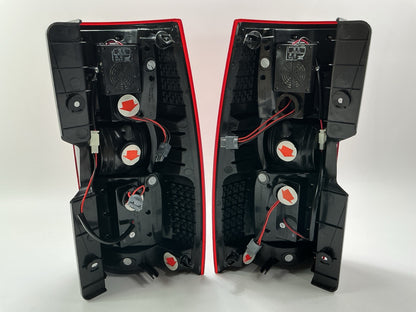 Winjet WJ20-0066-08 Tail Light Lamp Set (LED) For 2007-14 Chevy Suburban, Tahoe