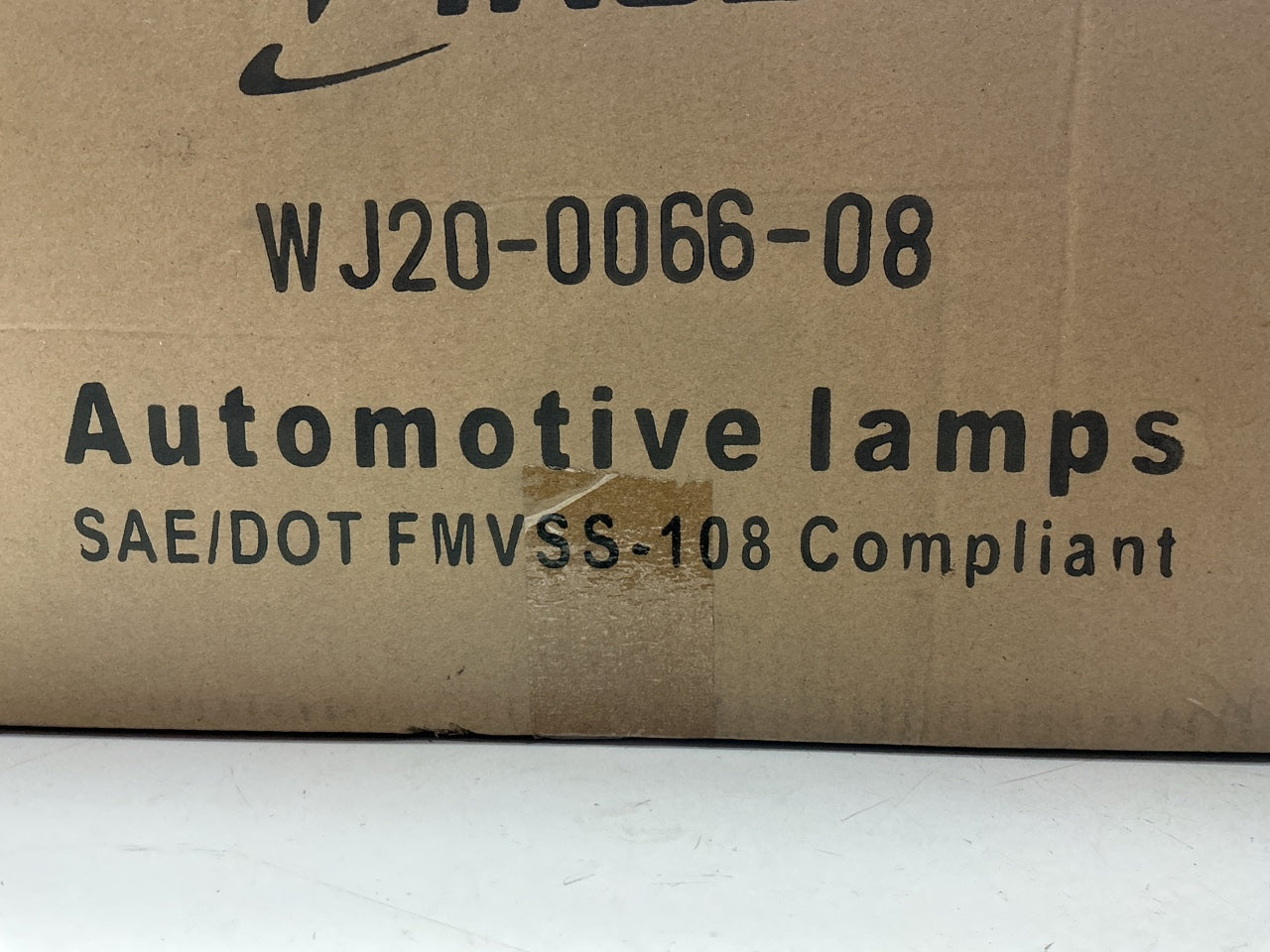 Winjet WJ20-0066-08 Tail Light Lamp Set (LED) For 2007-14 Chevy Suburban, Tahoe