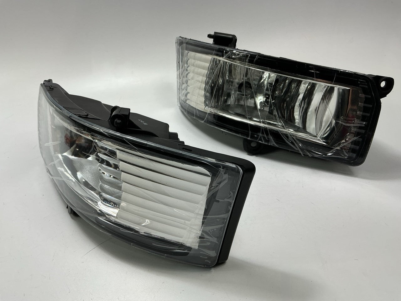 Winjet WJ30-0075-09 Fog Light Lamp Kit W/ Switch & Wiring 2005-2006 Toyota Camry