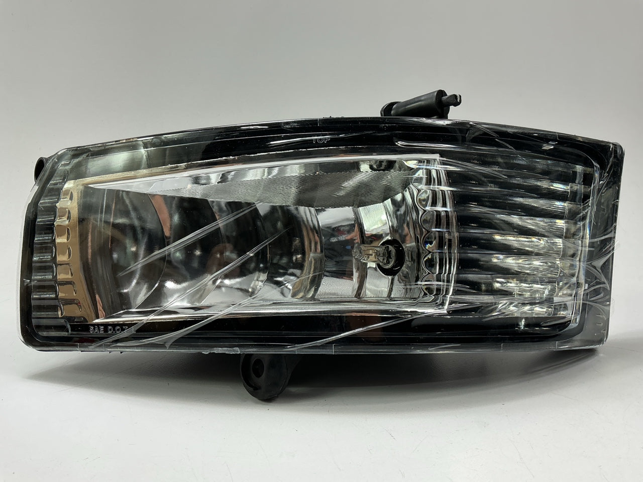 Winjet WJ30-0075-09 Fog Light Lamp Kit W/ Switch & Wiring 2005-2006 Toyota Camry