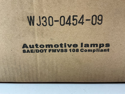 Winjet WJ30-0454-09 Fog Light Lamp Set W/ Wiring (Clear) For 16-19 Nissan Versa