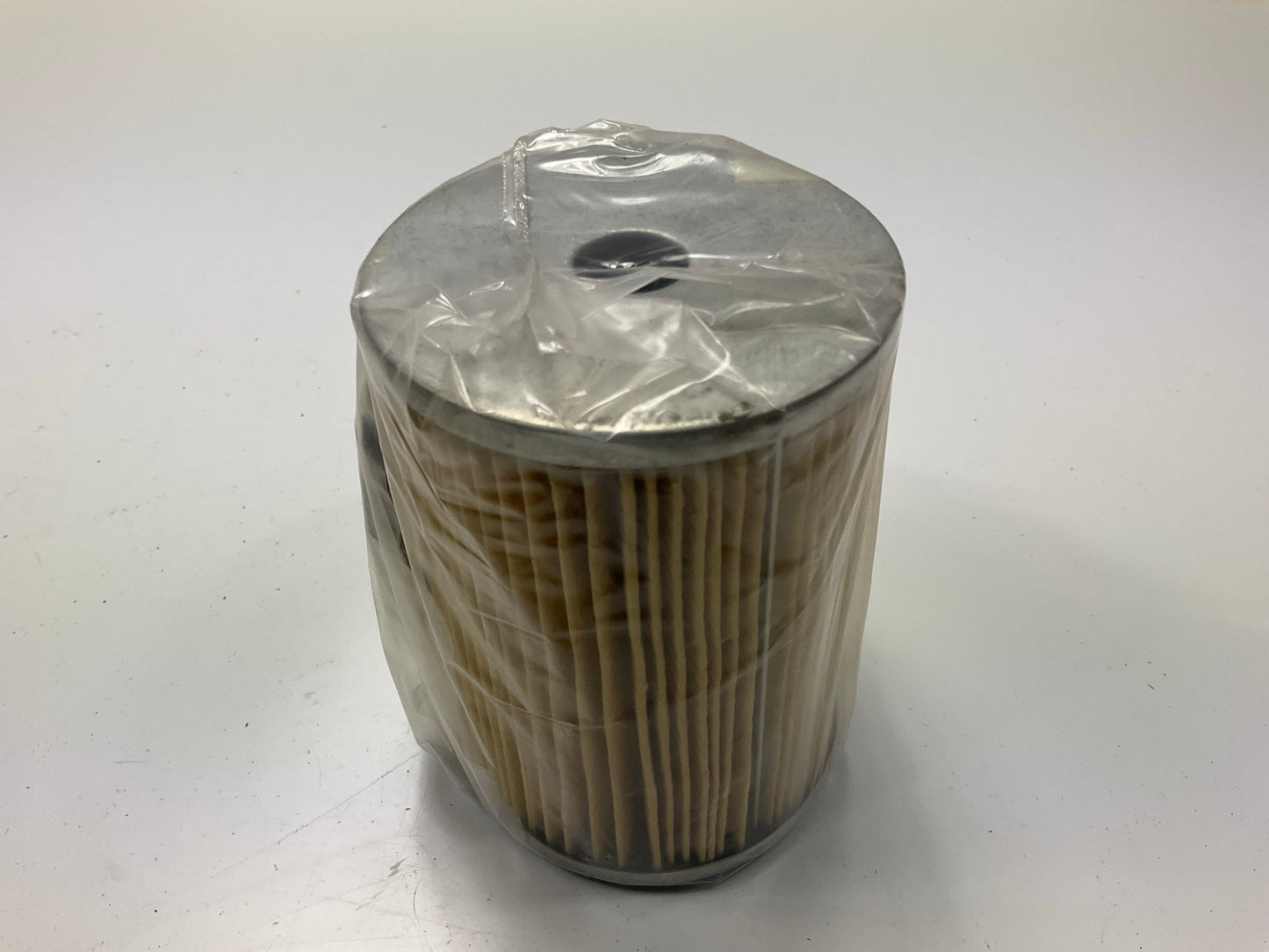 WIX 33524 Fuel Filter - Replaces P550672, 1560543060, 2080102011, PF7588