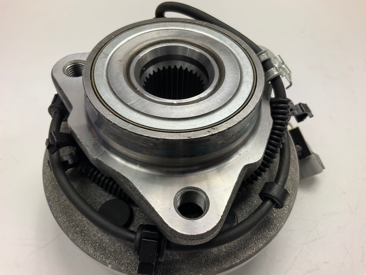 WJB WA515008 Wheel Bearing And Hub Assembly, Front