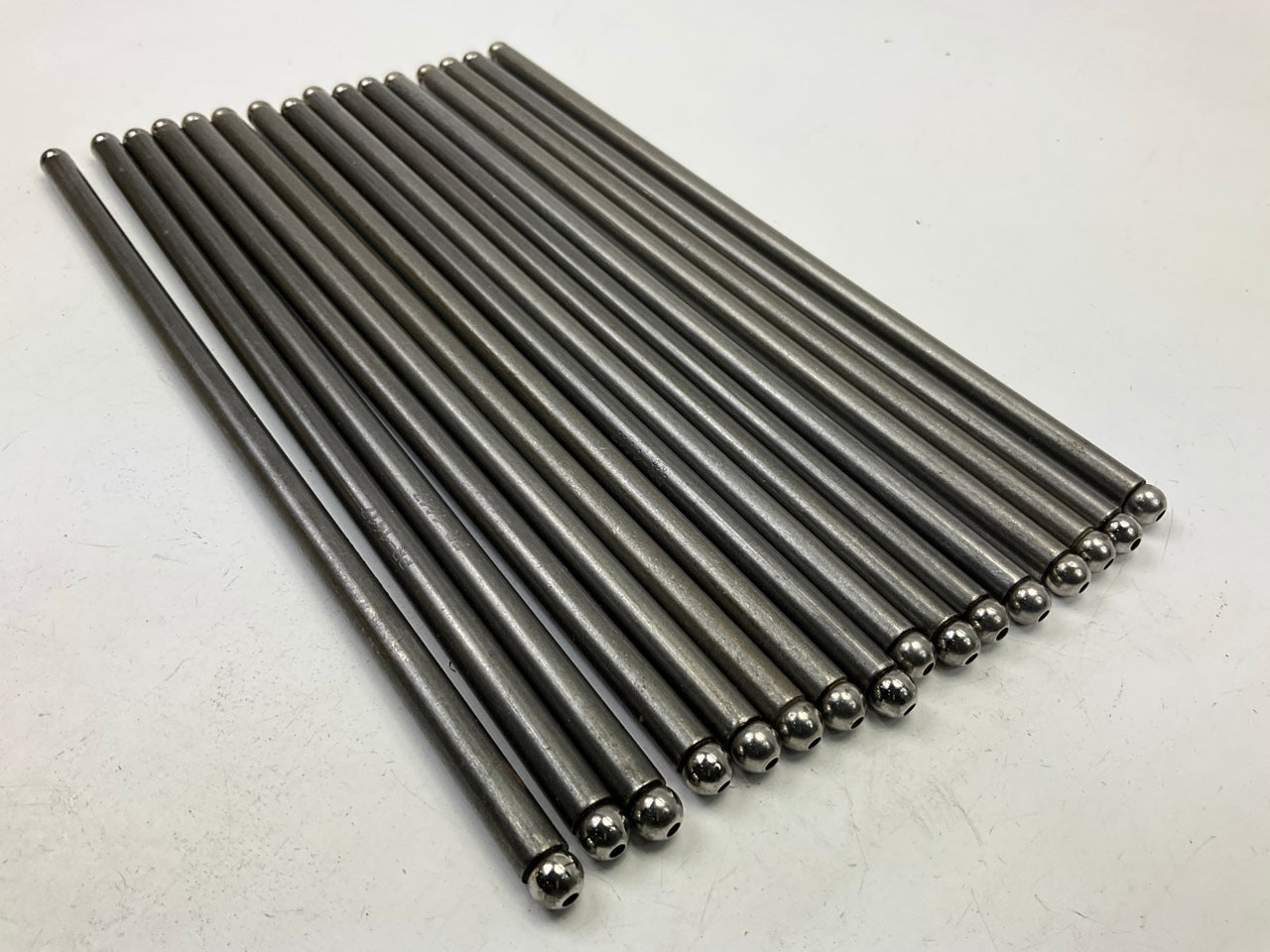 (16) Wolverine PR-1417 Push Rods - 1971-1982 Ford 351 400 V8, 9.500'' Long