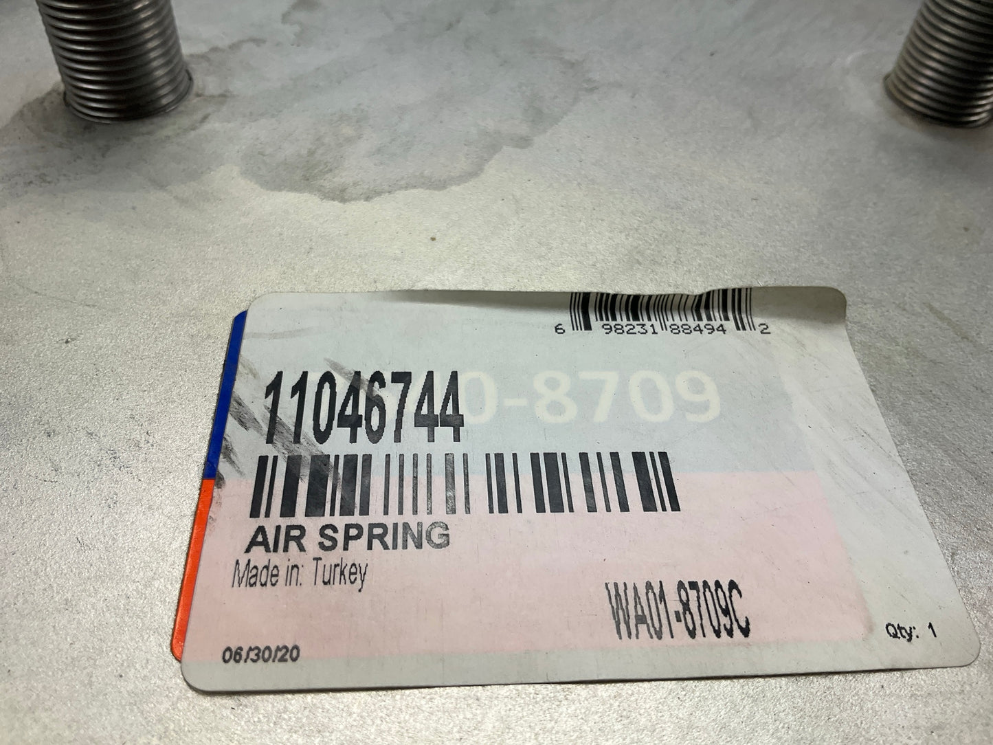 World American WA01-8709C Air Spring Bag - 1R13-159, W01-358-8709