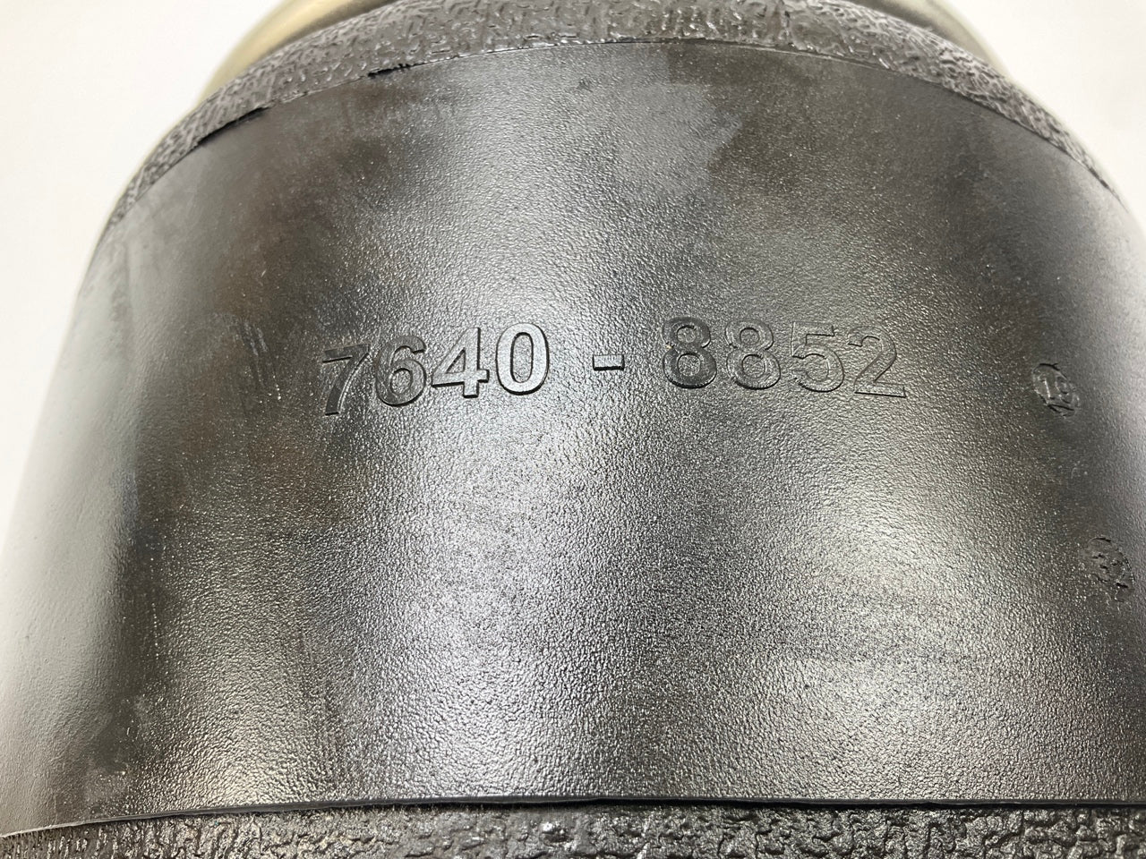 World American WA01-8852C Air Spring Bag Replaces W01-358-8852, 1R12-1081