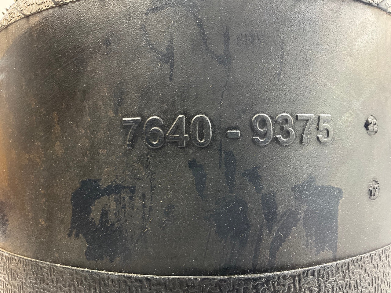 World American WA01-9375C Air Spring Bag - Replaces W01-358-9375;  1R12-404