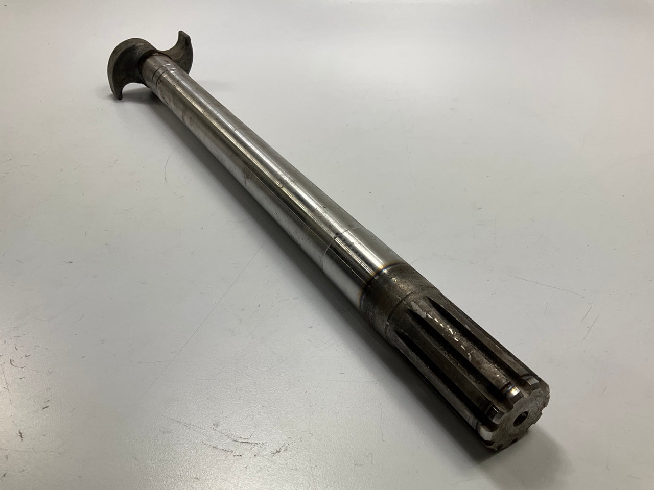 World American WA05-5001 Trailer Brake Left Camshaft 1-1/2'' Diameter, 10 Spline